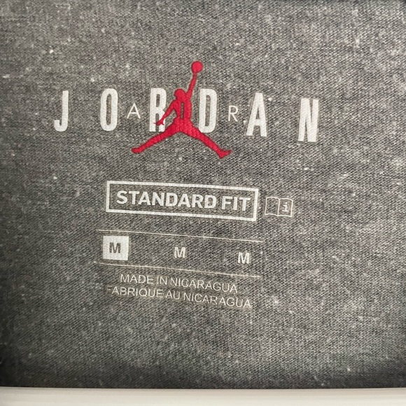 Jordan Brand Gray T-Shirt with Miami Florida theme - Picture 3 of 4